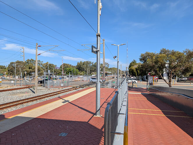 Kenwick - PXL_20251113_074320968.MP