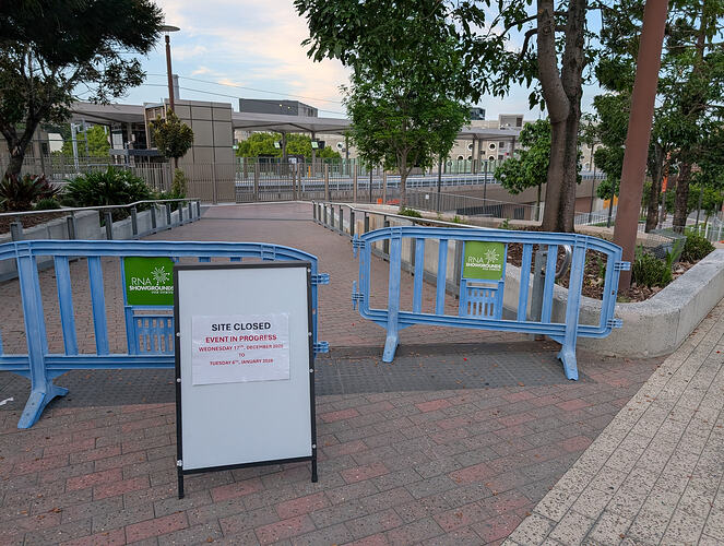 PXL_20251222_083415284