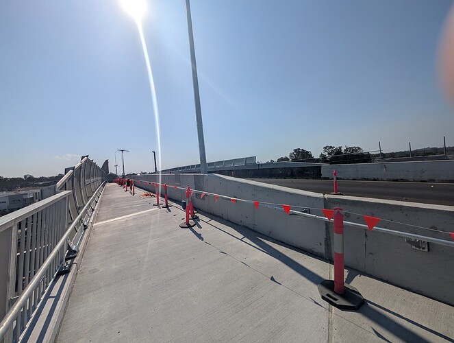 PXL_20251007_043208443