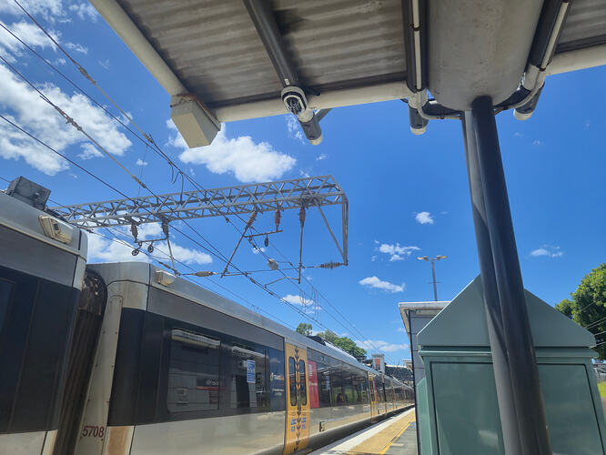 Bird nest in overhead line equipment at Bowen Hills Station with NGR 708 below