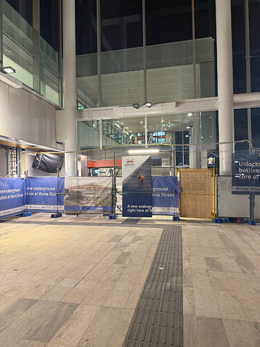 Roma Street Busway Platform 1 access.